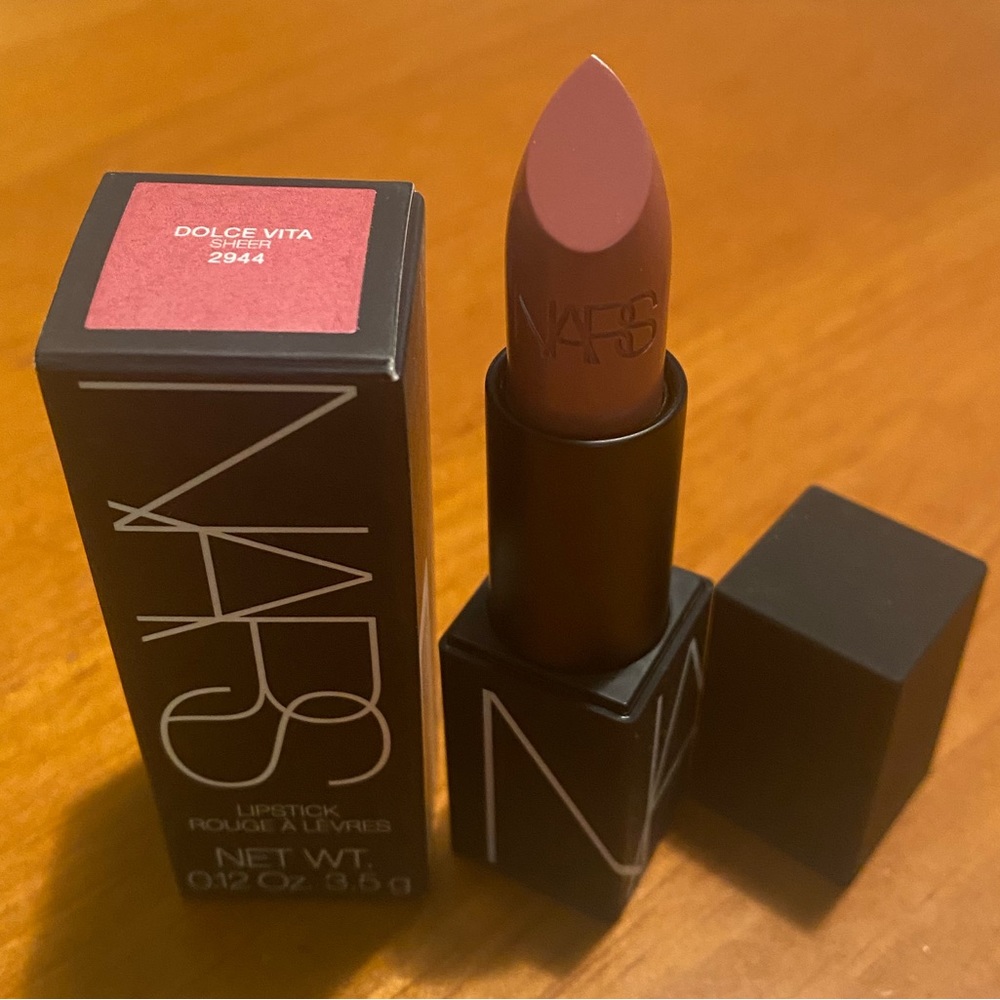 NARS Lipstick Dolce Vita 👄 - Picture 3 of 16
